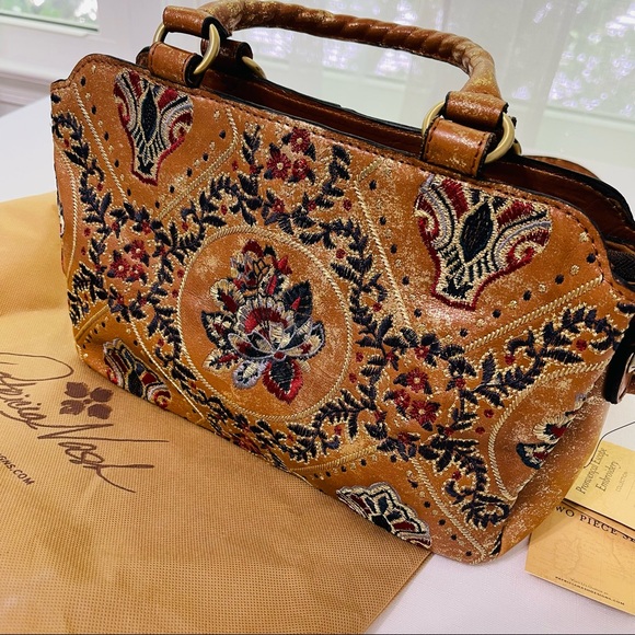 PATRICIA NASH crossbody tote Provincial Embroidery Collection ANGELIN Tan Gold - Picture 15 of 15